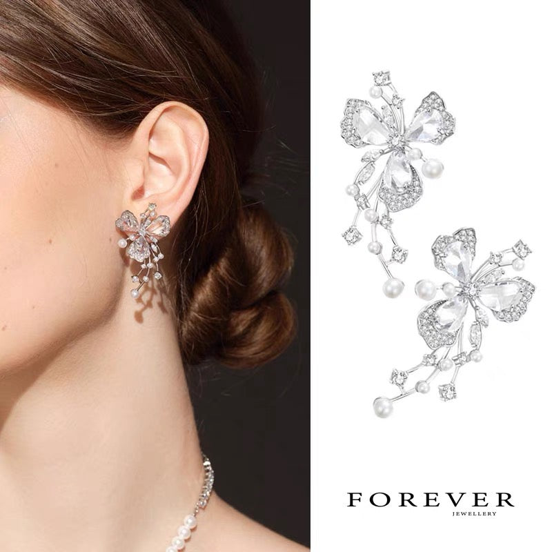 Flower Crystal Stud Earrings