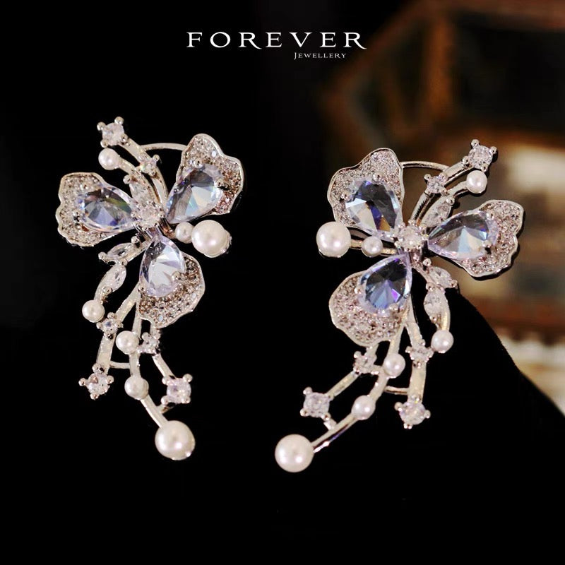 Flower Crystal Stud Earrings