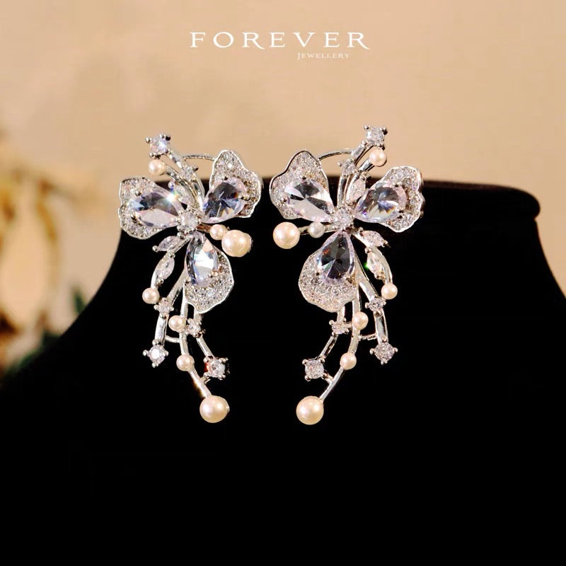 Flower Crystal Stud Earrings